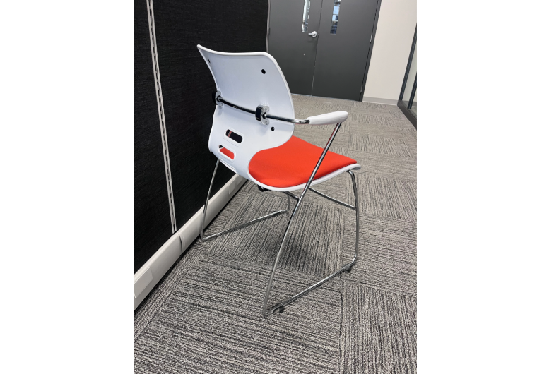 orange_chair-2_2.png