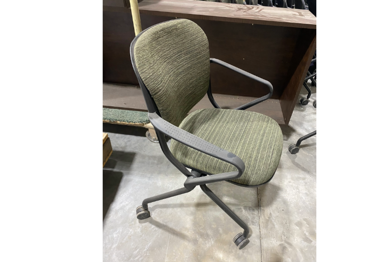 refurbished_chair-2_5.png